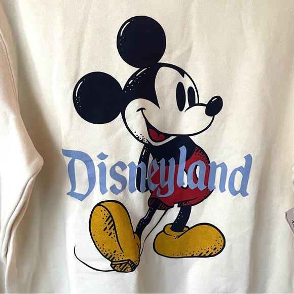 Disneyland Tokyo Classic Mickey Mouse Cream pullover Sweatshirt Small - Picture 2 of 8